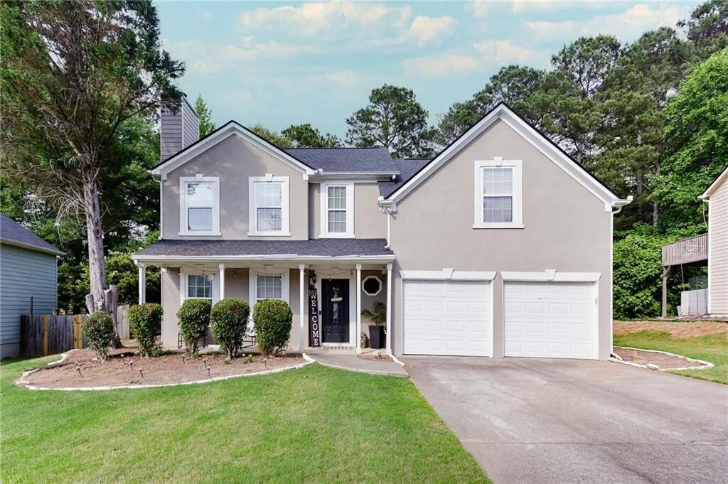 4926 Lake Park Lane in Acworth, Georgia
